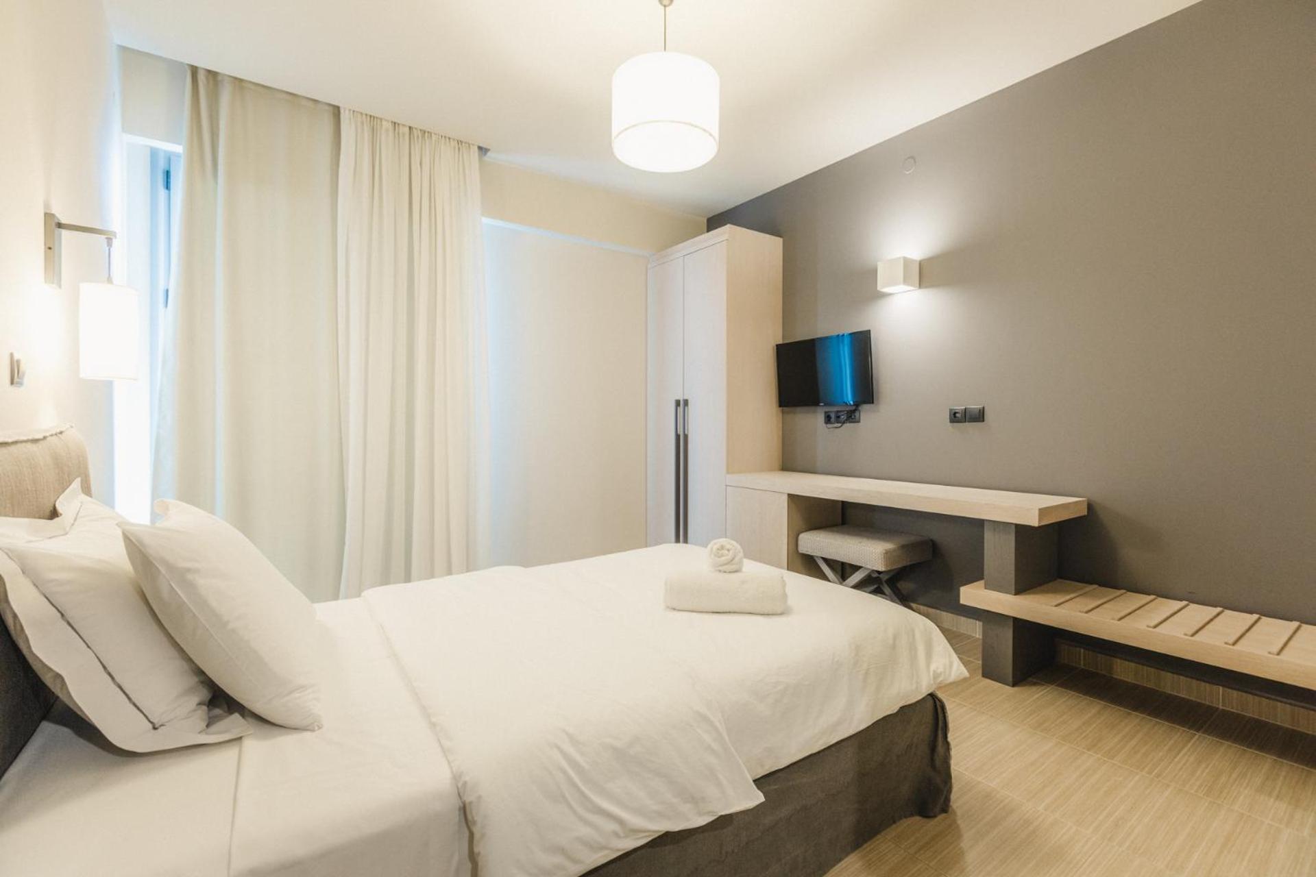 Infinity Hotel Gytheio Luaran gambar